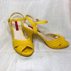 Yellow B.A.I.T. Vintage Inspired Heels
